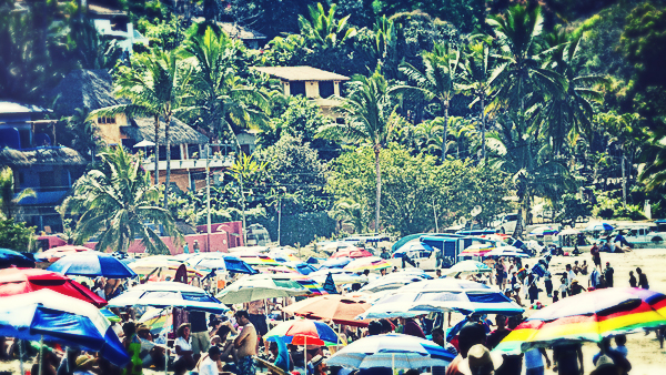 The Town beach was completely mobbed for the surfing contest