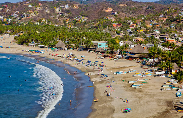 -en-colorful-and-beautiful-sayulita-is-a-true-paradise-es-sayulita-divertida-y-colorida-un-verdadero-paraso-