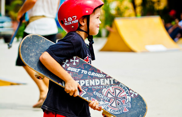 -en-ready-to-shred-the-concrete-hills-es-listo-para-despedazar-las-colinas-de-concreto-